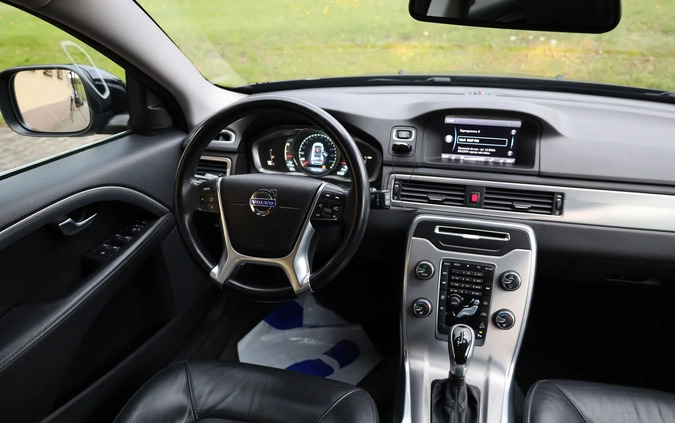 Volvo XC 70 cena 65000 przebieg: 267000, rok produkcji 2013 z Tyszowce małe 781